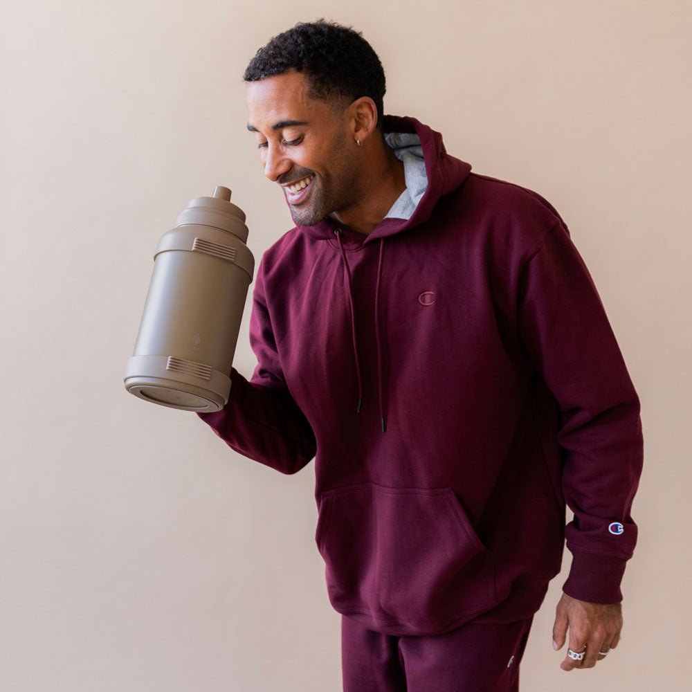 78-oz-titan-bottle-pastel-collection-x7 32_Manna_Website_Lifestyles_Titan_Darker_2.jpg